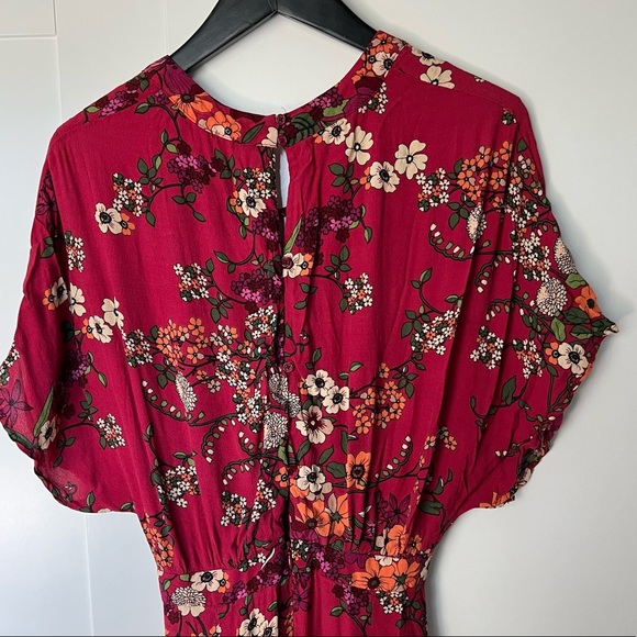 WAYF Floral Maxi Dress. Small - Picture 8 of 15